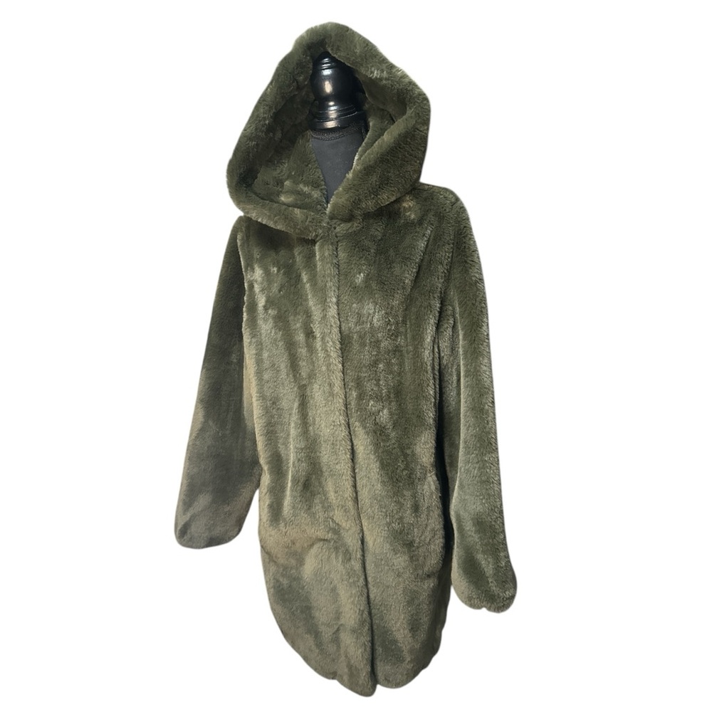 DKNY Women's Olive Green‎ Faux Fur Hooded
Lined Coat Size Medium